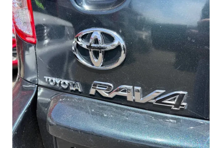 $8995 : 2009 RAV4 image 9