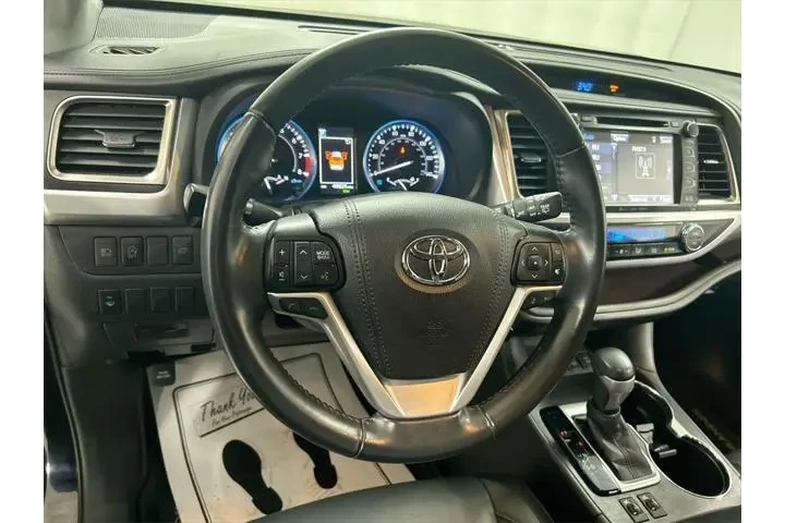 $29911 : Toyota Highlander 2019 AWD X image 4