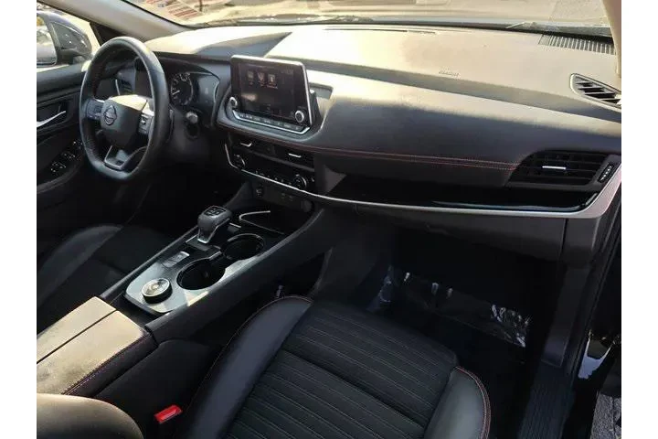 $28900 : Nissan Rogue 2025 AWD Rock C image 9