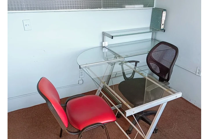 $4500 : EN RENTA OFICINAS AMUEBLADAS image 2