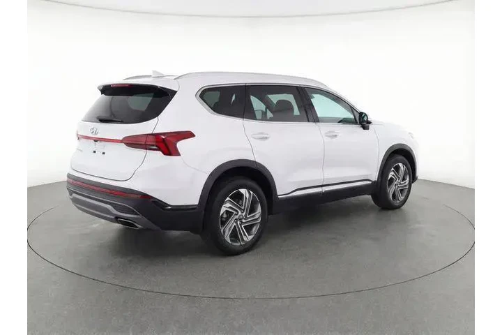$21025 : Hyundai SANTA FE 2023 SE 4dr image 4