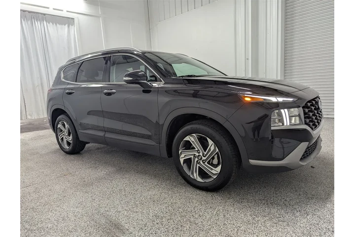 $24997 : Hyundai SANTA FE 2023 SEL 4d image 2