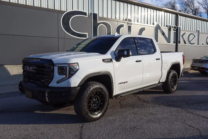 $62587 : 2023 Sierra 1500 4WD Crew Cab image 1