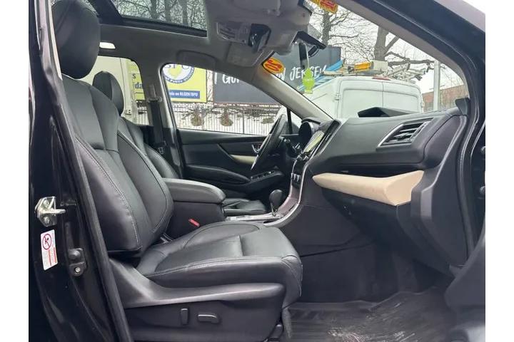 $23999 : 2020 Ascent Limited 7-Passeng image 9