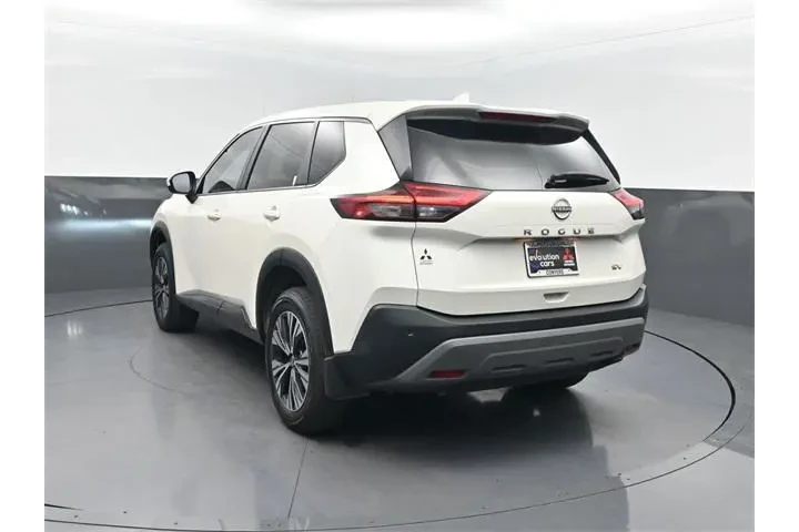 $17995 : Nissan Rogue 2023 SV 4dr Cro image 3