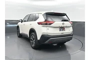 $17995 : Nissan Rogue 2023 SV 4dr Cro thumbnail