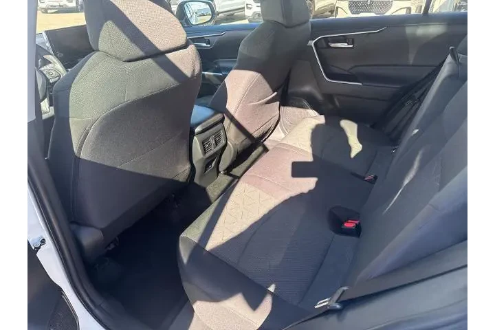$26791 : Toyota RAV4 2024 XLE 4dr SUV image 8