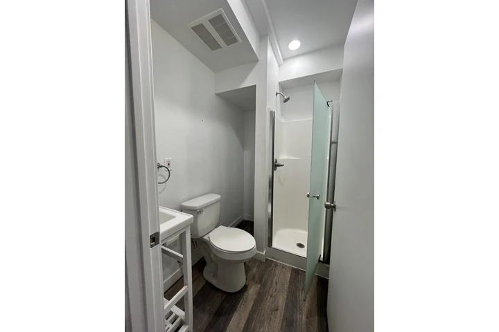 $1650 : ESTUDIO DE RENTA image 5