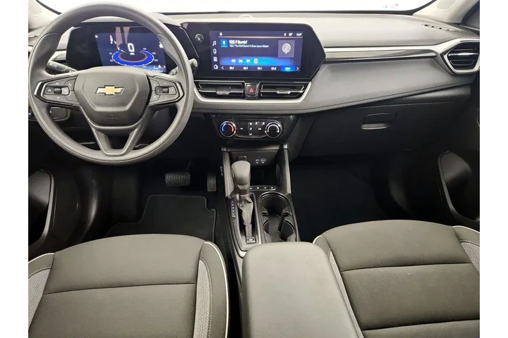 $22998 : Chevrolet Trailblazer 2025 L image 9