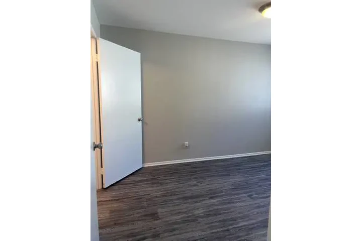 $2395 : Apartmento de 2 recamaras image 3
