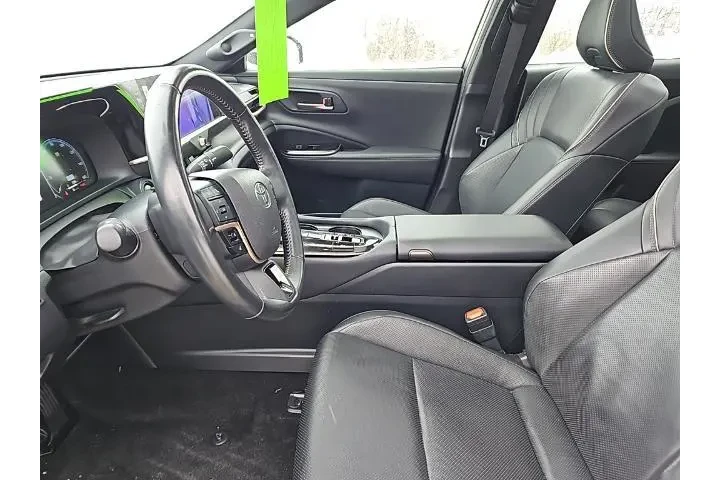 $30495 : Toyota Crown 2024 AWD Limite image 4