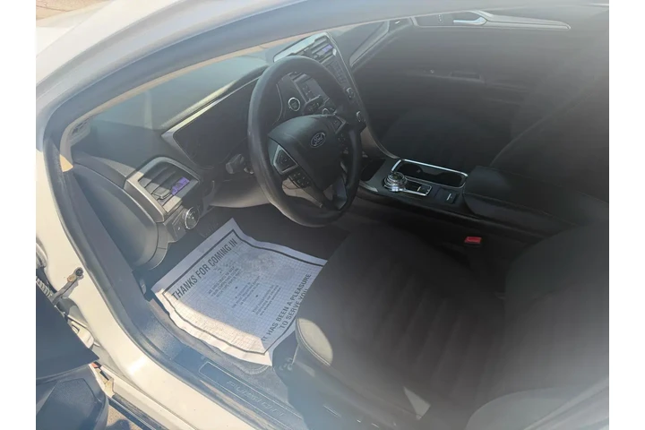 $5980 : 2018 Fusion SE FWD image 9