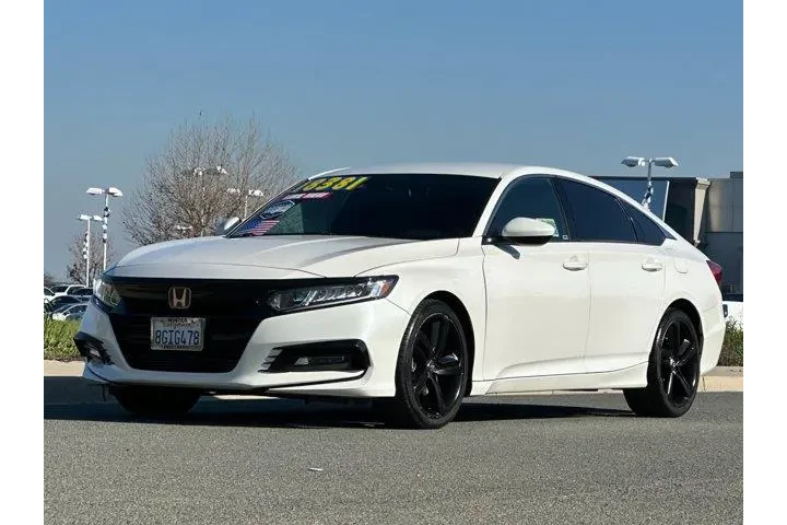 $18381 : Honda Accord 2018 Sport 4dr image 8