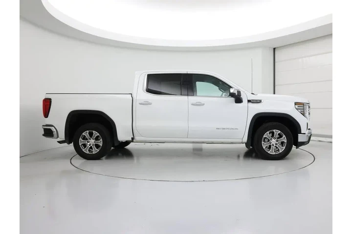 $39998 : GMC Sierra 1500 2024 4x2 SLT image 7