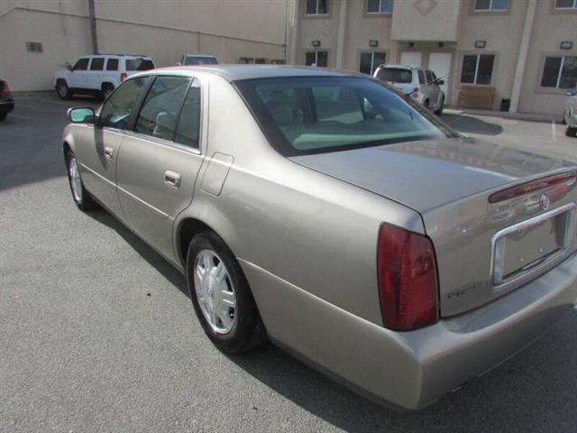 $7995 : 2003 DeVille image 5