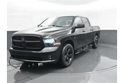 $16997 : Ram 1500 2015 4x4 Express 4d thumbnail