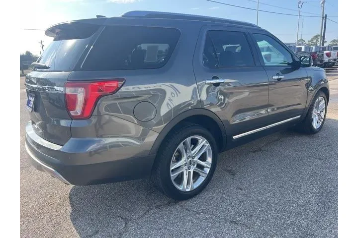 $16995 : Ford Explorer 2017 Limited 4 image 5
