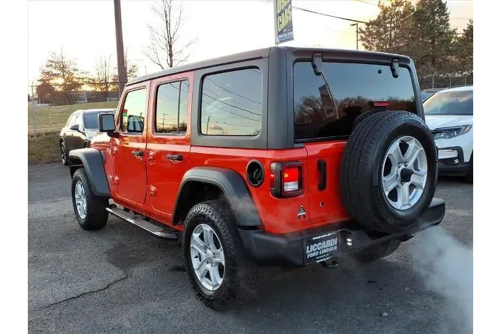 $18999 : Jeep Wrangler Unlimited 2020 image 4