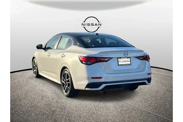 $18975 : Nissan Sentra 2025 SR 4dr Se image 6