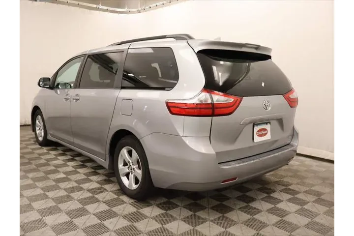 $14753 : Toyota Sienna 2018 LE 7-Pass image 3