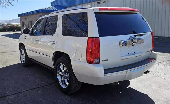 $15499 : 2011 CADILLAC ESCALADE image 8