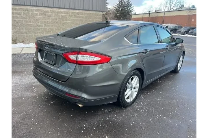 $7638 : Ford Fusion 2016 SE 4dr Seda image 5
