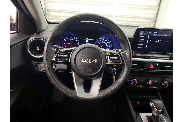 $16998 : Kia Forte 2023 LXS 4dr Sedan image 10