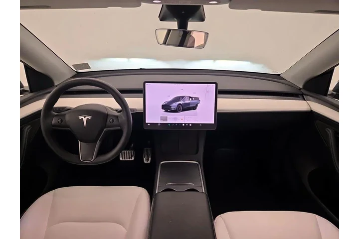 $32998 : Tesla Model Y 2023 AWD Long image 9