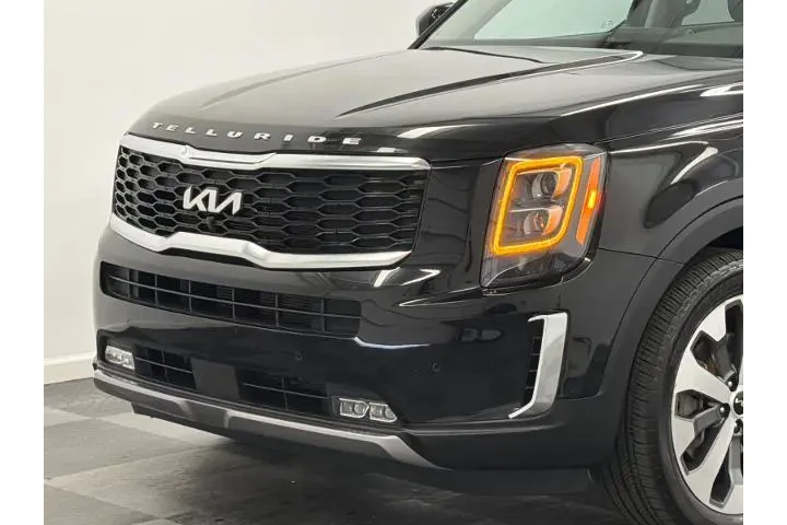 $36500 : Kia Telluride 2022 AWD SX 4d image 2