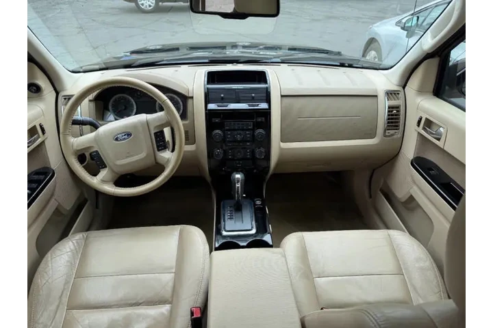 2009 Escape Limited image 8