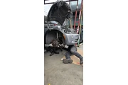 Mecánico automotriz thumbnail
