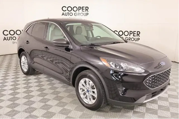 $20259 : Ford Escape 2022 AWD SE 4dr image 1