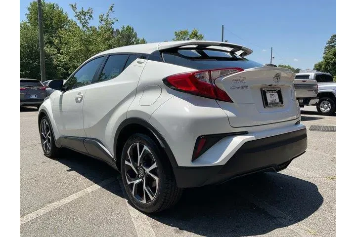 $13285 : Toyota C-HR 2019 LE 4dr Cros image 7