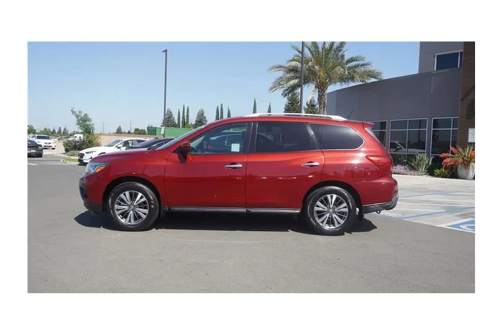 $12784 : 2018 Pathfinder SV image 8