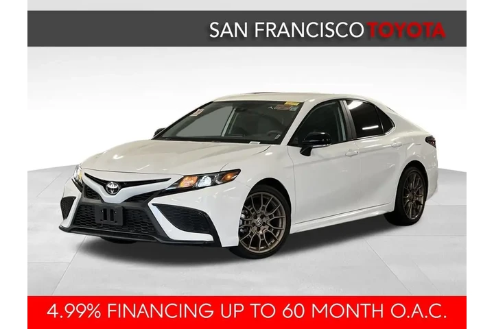 $31588 : Gold Certified2024 Camry SE N image 4