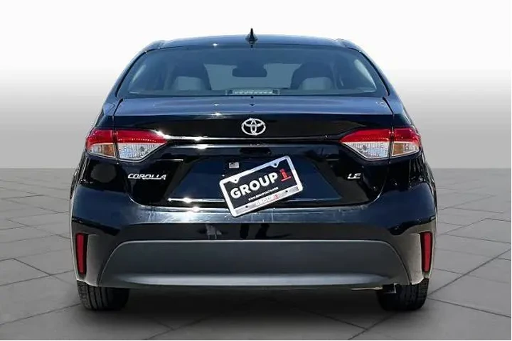 $21938 : Toyota Corolla 2024 LE 4dr S image 5