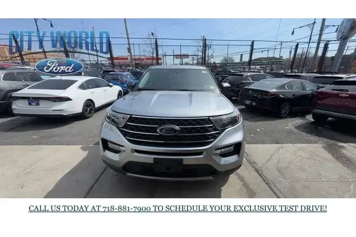 $29889 : Ford Explorer 2022 AWD XLT 4 image 5