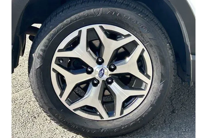 $23538 : Subaru Forester 2023 AWD Pre image 7