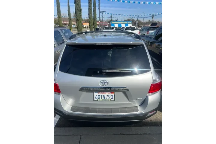 $15988 : Toyota Highlander 2012 AWD S image 6