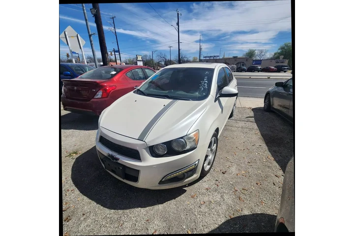 $4900 : 2013 CHEVROLET SONIC2013 CHEV image 3
