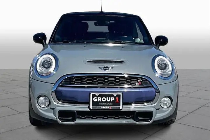 $16924 : MINI Convertible 2017 Cooper image 3