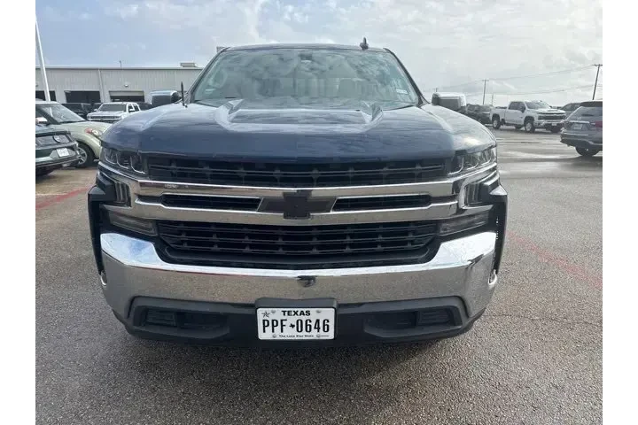 $31927 : Chevrolet Silverado 1500 202 image 2