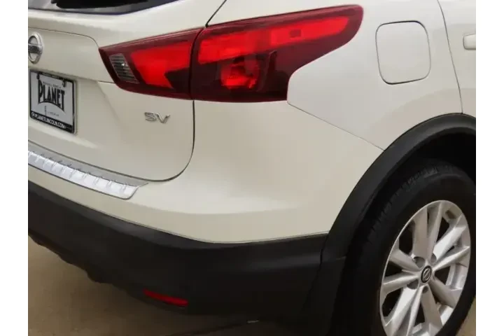 $14911 : Nissan Rogue Sport 2019 S 4d image 10