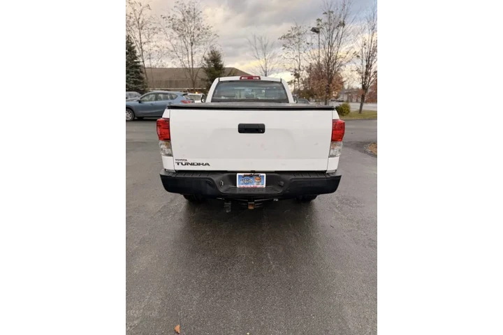 $12500 : 2010 Tundra Grade image 9