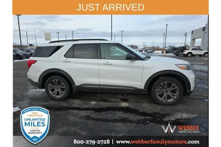 $27950 : Ford Explorer 2021 AWD XLT 4 image 3