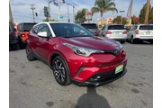 $12998 : 2018 C-HR XLE thumbnail