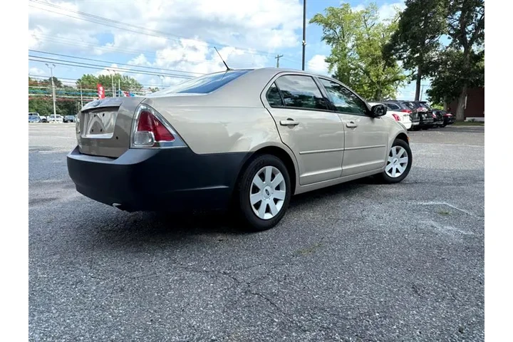 $4525 : 2008 Fusion image 5
