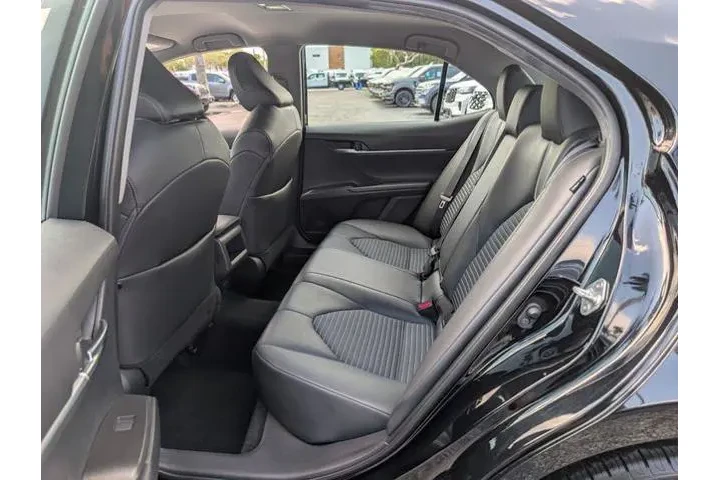 $21995 : Toyota Camry 2023 SE 4dr Sed image 9