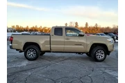 $28405 : Toyota Tacoma 2019 4x4 TRD O thumbnail