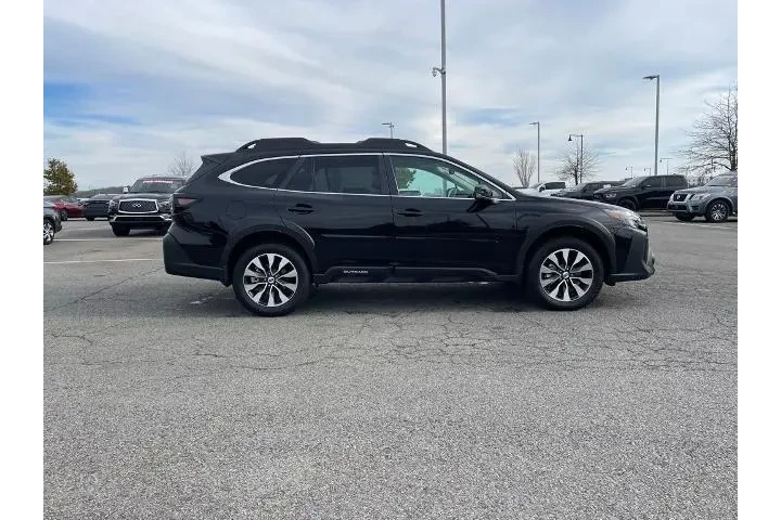 $36449 : Subaru Outback 2025 AWD Limi image 9